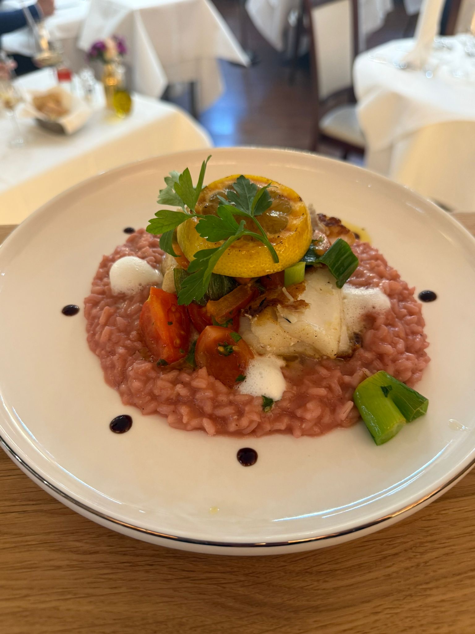 Fisch auf Rote-Bete-Risotto